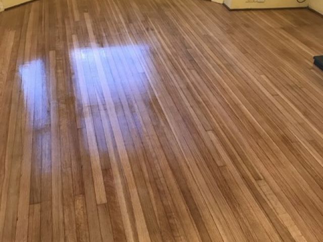classic-floor-cleaning (29)-kireth-ai